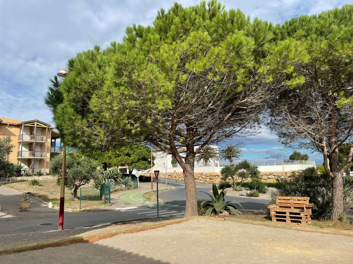 Vvf Narbonne-Plage Saint-Pierre-La-Mer Fleury  Extérieur photo